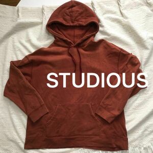 STUDIOUS ステュディオス　プルオーバーフーディパーカー　メンズ　レンガ色