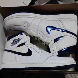 NIKE AIR JORDAN 1 METALLIC NAVY