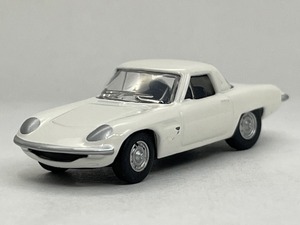 ■★サークルＫサンクス　MAZDA（マツダ） ミニカーコレクション　COSMO SPORT (L10B)（1/100）（ホワイト/KYOSHO） 