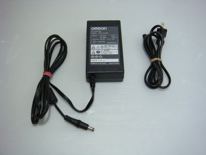 OMRON AC ADAPTER STAL43-24IS 24V~1.8A 外径約5.5mm 内径約1.5mm 動作保証