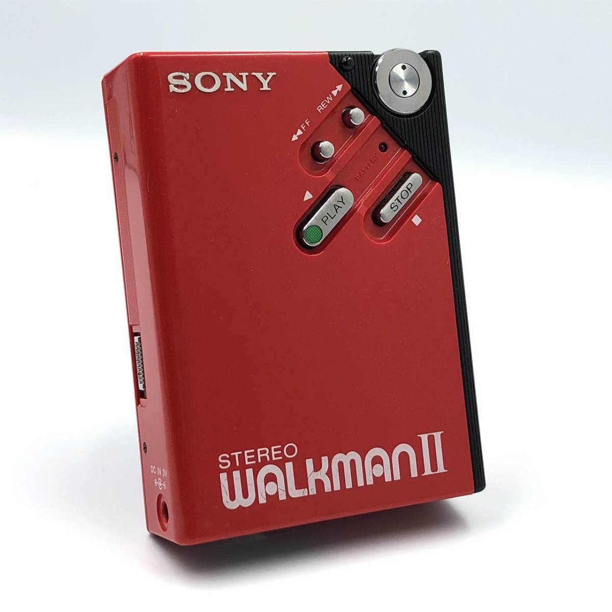 濃いピンク系統 SONY STEREO WALKMAN Ⅱ 赤 - 通販 - www.mihailogmf.com