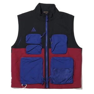 ■NIKE ACG NRG VEST 黒/濃赤/濃青 Sサイズ ナイキ オールコンディションギア ベスト 多機能 カーゴ アウトドア 釣り CW0836-010