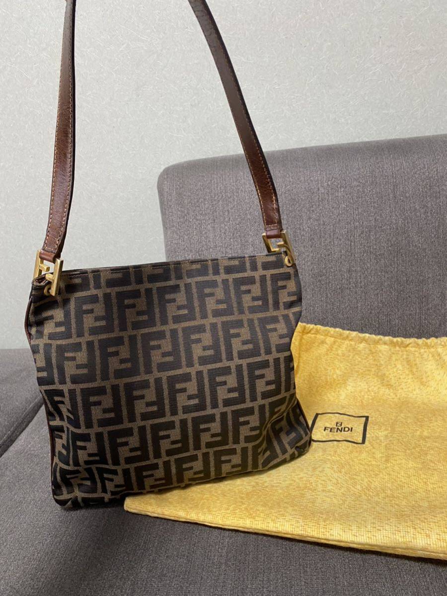 ヤフオク! -fendi フェンディ ズッカ柄 ワンショルダー ショルダー ヤフオク! -fendi フェンディ ズッカ柄 ワンショルダー ショルダー