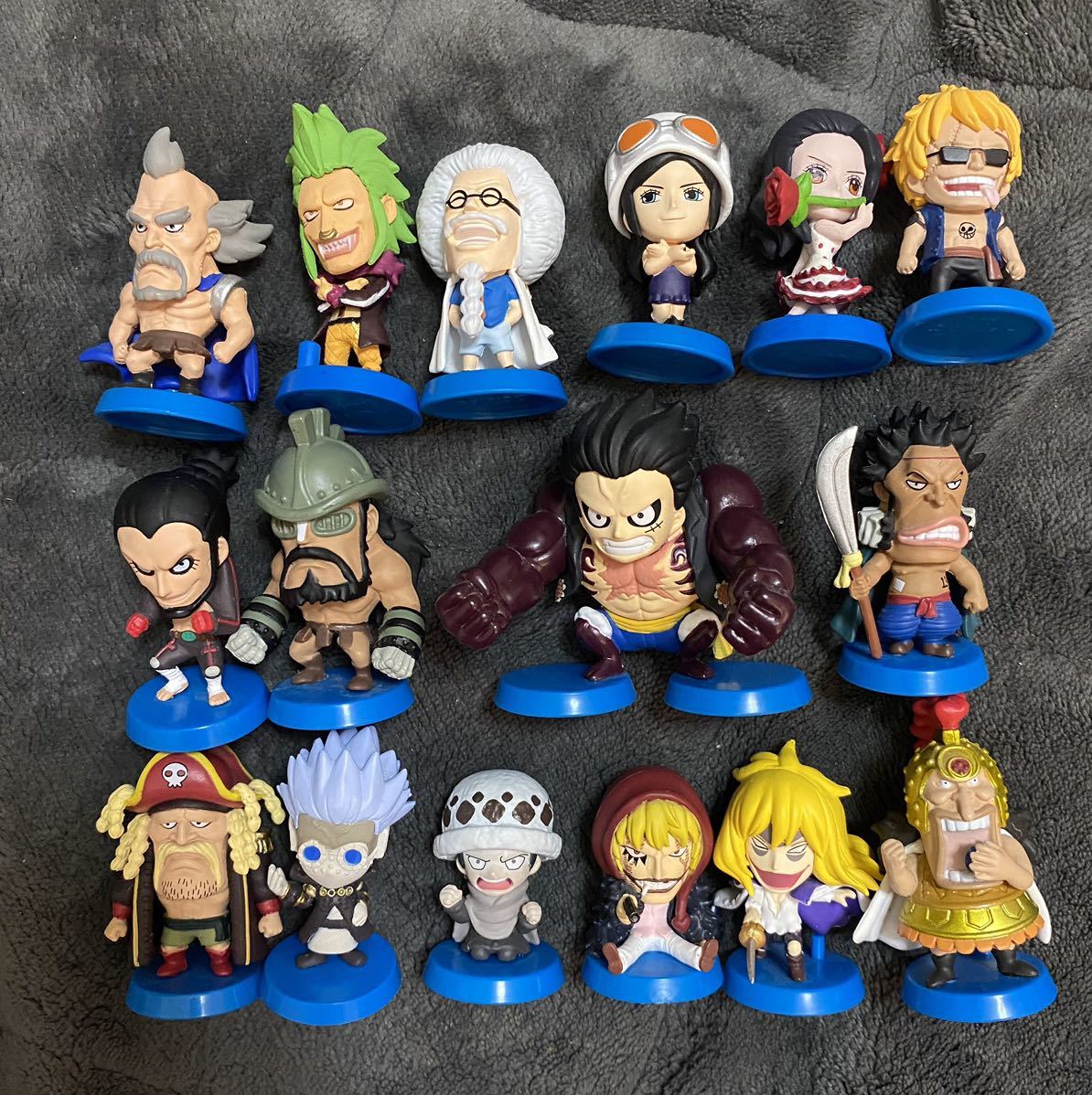 希少 ワンピース アニキャラヒーローズ ドレスローザ編 16体セット