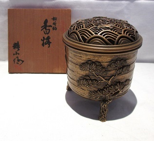 ヤフオク! -「香炉 松竹梅」の落札相場・落札価格