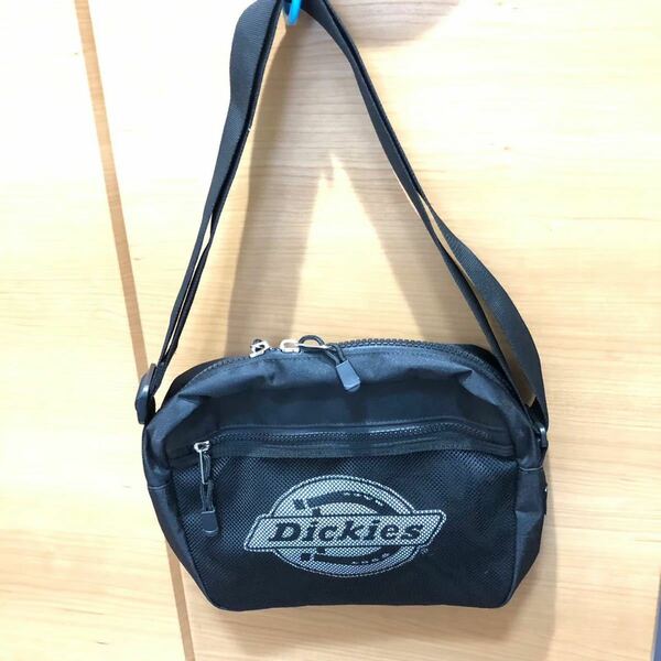 【中古】Dickies ショルダーバッグ 男女兼用 斜めがけ バッグ