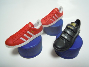  Pepsi adidas Adidas * sneakers s bottle cap ×3 piece (N2:CMPS red x white×2 piece + N7:MSTR) PEPSI gift * PVC figure 