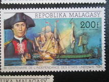 マラガシ共和国（マダガスカル）　1975年 米国独立200周年記念　40～300fr米国米国独立運動の英雄と当時の戦艦　5種完　　プリキャンセル_画像5