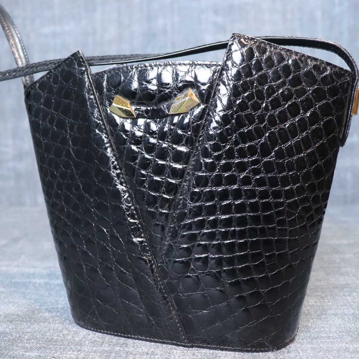 ヤフオク! -「genuine crocodile」(レディースバッグ) の落札相場