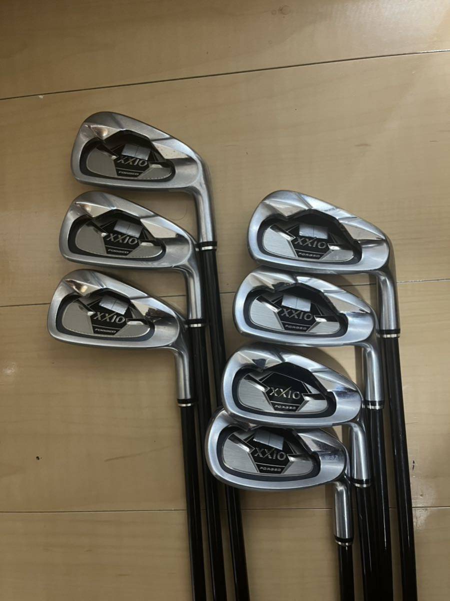 ゼクシオ8レディースアイアン4本セット kenza.re