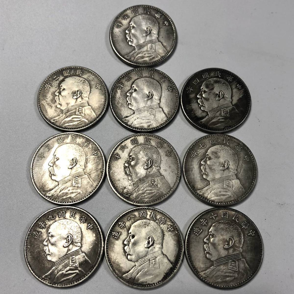 入荷中 古銭 中華民國コイン 袁世凱 中華民國コイン レア 銀貨 連番年