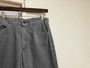 86年4月製ヴィンテージ MADE IN USA Levi's リーバイス519-1555コーデュロイパンツ talonリーバイス42ボタン裏536W32実測W80cmL73cm