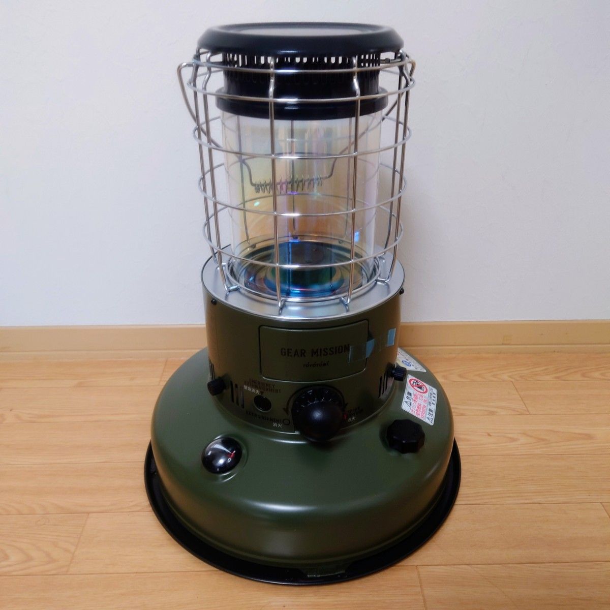 トヨトミ 対流形石油ストーブ KS-67H(B)ブラック 新品未使用 冷暖房