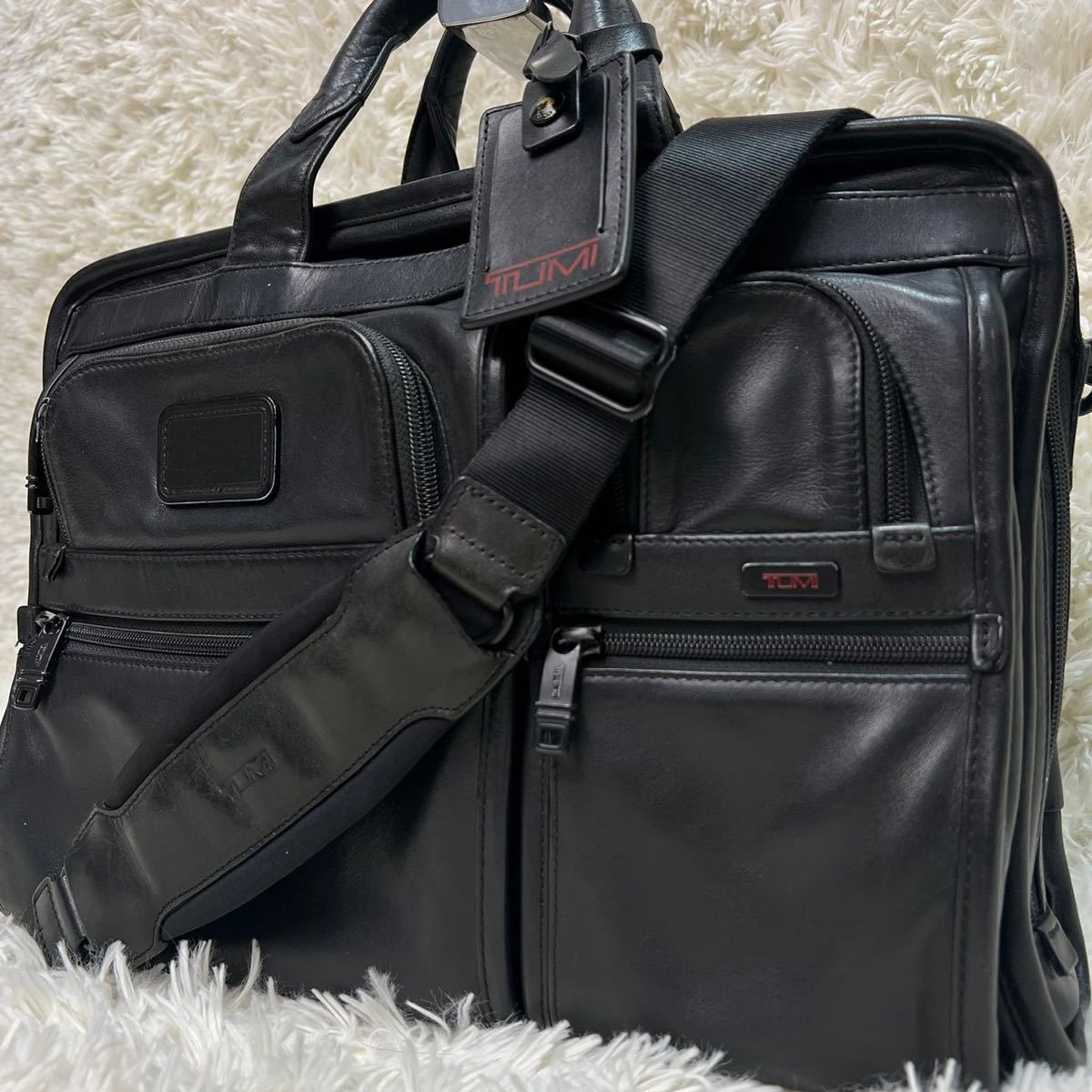 専門店の安心の1ヶ月保証付 廃版 TUMI オールレザー BEACON ブリーフ