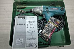 送料無料S71263 インパクトドライバー　6951　MAKITA　電動工具　ジャンク品　中古品