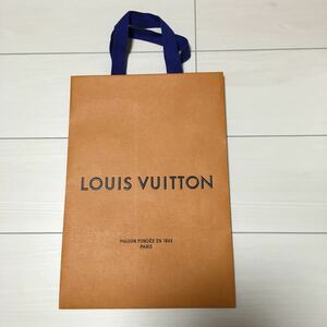 Louis Vuitton Mope День рождения 36 x 25