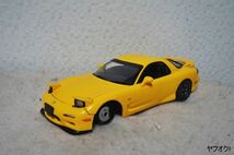 HOT WORKS マツダ RX-7 1/24 ミニカー イエロー FD3S ジャンク_画像1