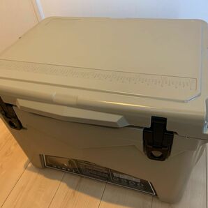 アイスランドクーラーボックス(ICELANDCOOLER)ハードクーラーボックス　35QT(33.1L) サンド(Sand) 