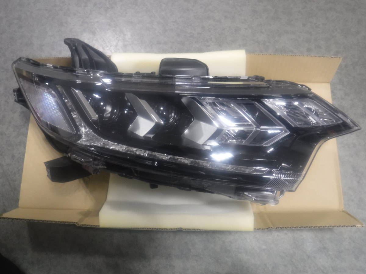 ECM921の値段と価格推移は?|6件の売買データからECM921の価値が