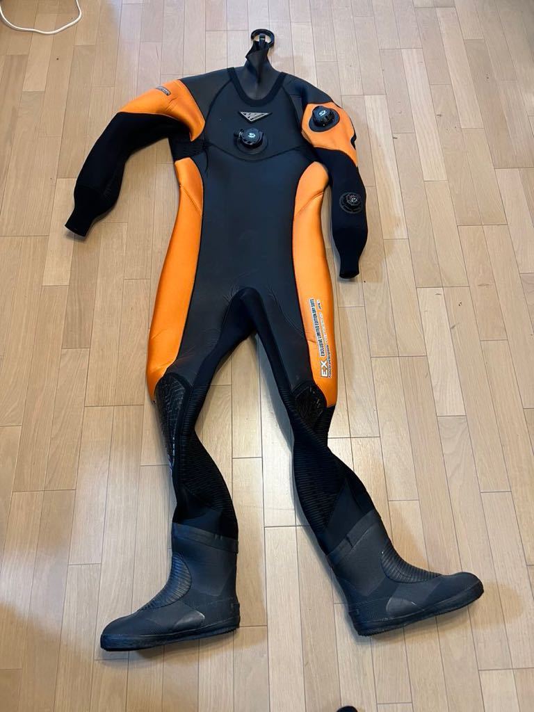 ドライスーツ サンファン ダイビング 未使用-