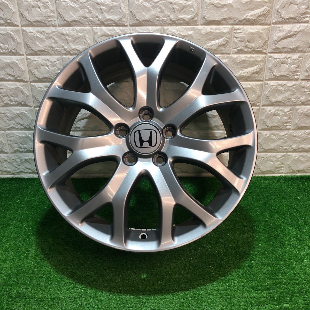 ヤフオク! -オデッセイ純正18インチの中古品・新品・未使用品一覧