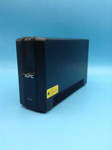 OK6203☆APC RS550 UPS 無停電電源装置 BR400G-JP/BR550G-JP 通電のみ【ジャンク】