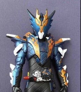 仮面ライダー ビルド 仮面ライダークローズ ビッグサイズ ソフビ 人形 フィギュア BANPRESTO