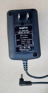 SANYO ACアダプター D3-1001 サンヨー AC ADAPTOR 電源アダプター