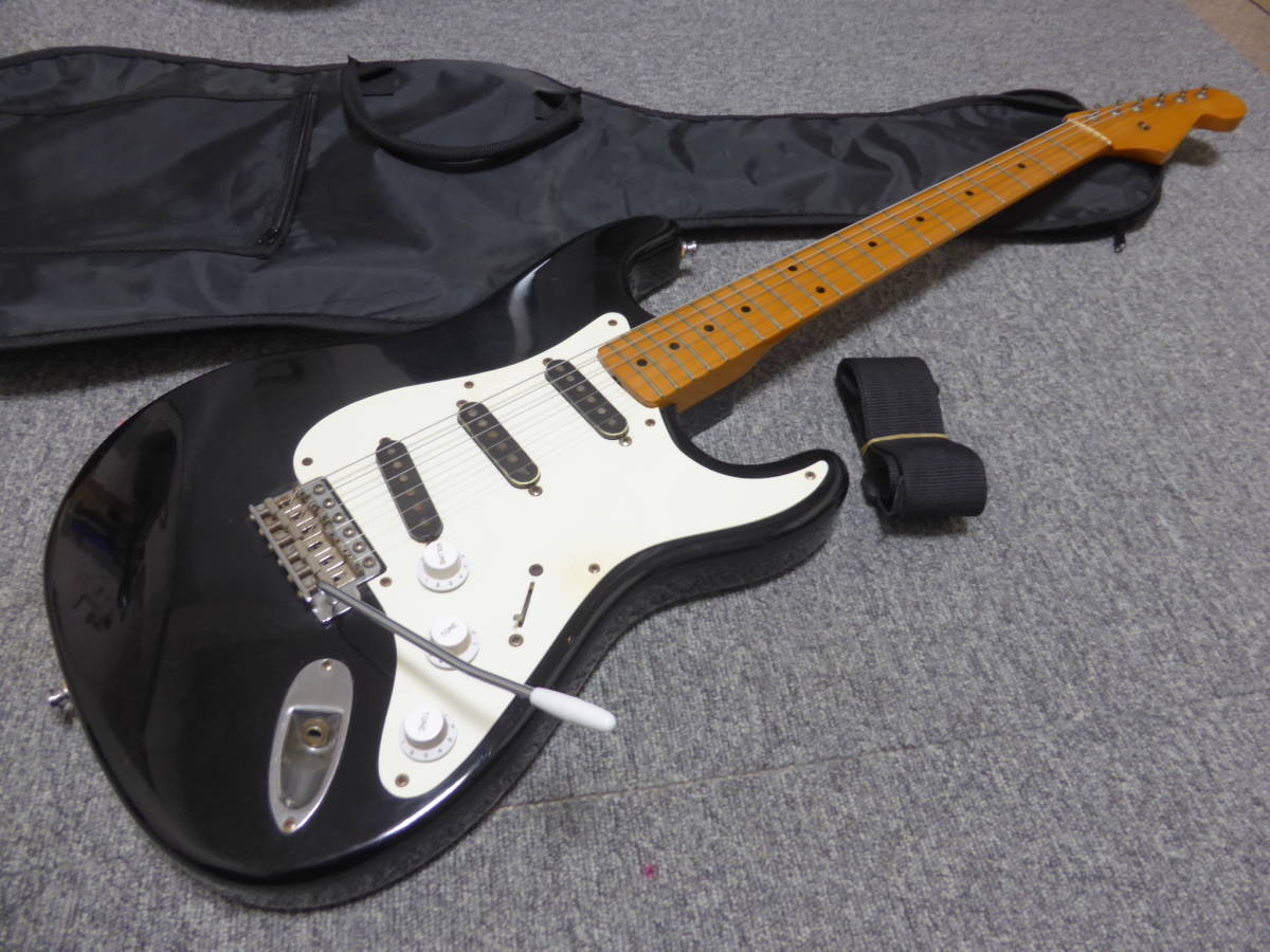 送料無料 Fernandes REVIVAL RST ストラトタイプ 海外向けモデル