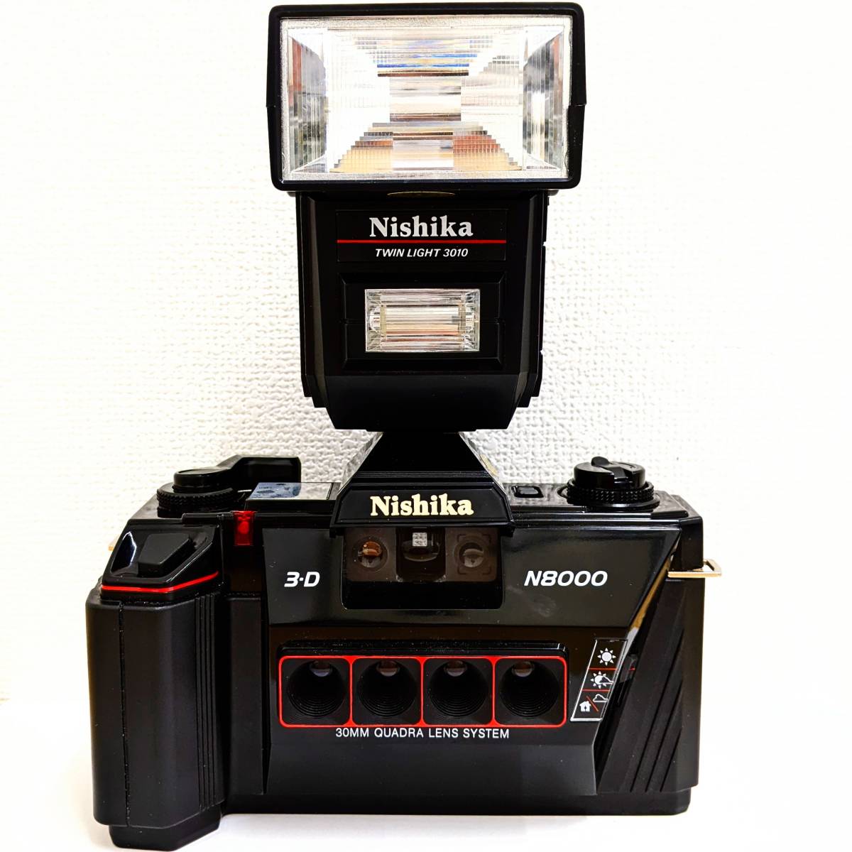 国産原料100% Nishika 3D N8000 ニシカ 4眼フイルムカメラ - フィルム 