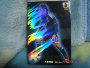 カルビー '2014 JAPAN NATIONAL TEAM CARD IN-08 (遠藤 保仁：キラカード) 