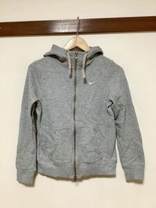 .1029 NIKE Nike Zip up Parker sweat Parker S lady's gray Logo embroidery reverse side pie ru