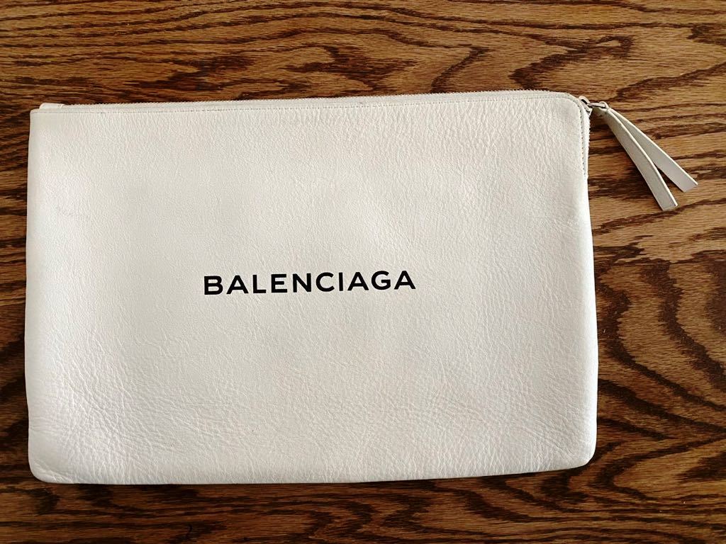 美品 BALENCIAGA クラッチバッグ ホワイト 390186 バレンシアガ-