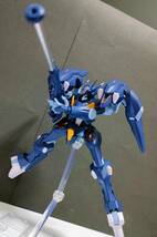 HG 1/144　ガンダムファラクト　塗装済　完成品_画像2