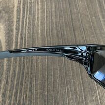 【1円スタート】サングラス オークリー★OAKLEY Valve★バルブ 偏光 ディープ ブルー 釣り バス ゴルフ 偏光グラス 黒 青 ブラック_画像6