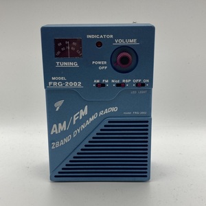 1円スタート FOUR LAND FRG-2002 AM/FM ポータブルラジオ ジャンク ポケットラジオ -r116-