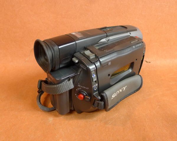 カメラ ビデオカメラ 動作OK!SONYの液晶Hi8/8ミリビデオカメラ・CCD-TRV91 ビデオカメラ カメラ ビデオカメラ 動作OK!SONYの液晶Hi8/8ミリビデオカメラ・CCD-TRV91 ビデオカメラ