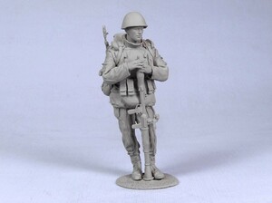 タンクモデル T-35068 1/35 ロシア 現用歩兵 RPG-7 冬 チェチェン 93-04 1体