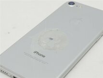 中古　　Apple iPhone7 32GB 　　　A1779　docomo利用制限〇 　最大容量97％　初期化済　送料無料　　訳あり品_画像3