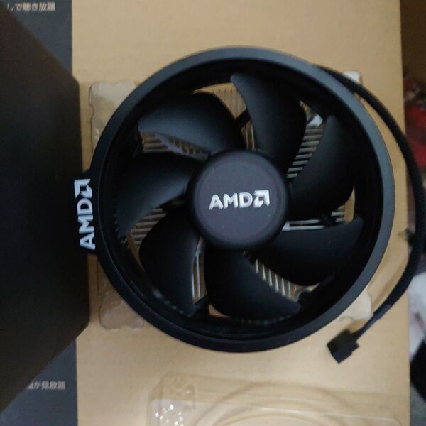 AMD製CPUクーラー(Ryzen5 3600付属品)