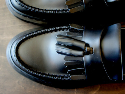 ★ 27cm（UK8）★ Dr.Martens ドクターマーチン エイドリアン タッセルローファー MONO モノ 30637001 人気モデル 靴 新品 即決 正規品
