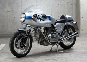 ドゥカティ 750SS DESMO 1975年 DUCATI 絵画風 壁紙ポスター A2版 594×420mm（はがせるシール式）001A2