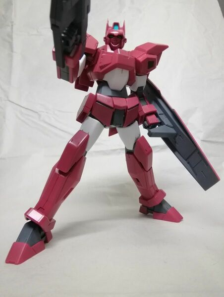 塗装済み完成品　HG　Gエグゼス　マッドーナカラー