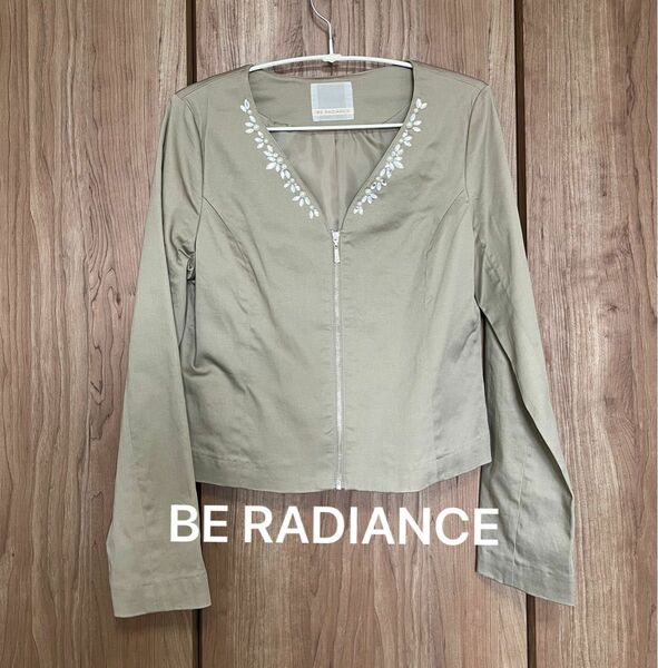 未使用　BE RADIANCE ジャケット　ノーカラージャケット　フリーサイズ　春服