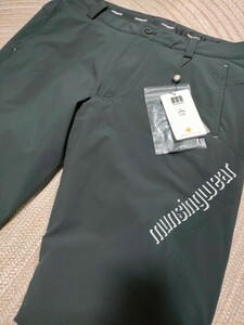 新品 定価24200 マンシング 中綿 防寒 ストレッチ 撥水 ロングパンツ w88 ブラック 黒 ゴルフ メンズ MunsingWear スラックス パンツ