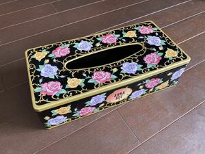 ANNA SUI アナ スイ ブリキ缶　花柄のティッシュケース ジャンク品　送料無料