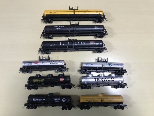 HOゲージ アメリカ型蒸気機関車 &貨車・客車セット 鉄道模型 通販割引