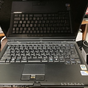 【整備品】Fujitsu FMV-BIBLO MG/D75 Core2 Duo P8700 2.53GHz/4GB/160GB/WXGA/Win7Pro 64