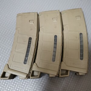 実物　PMAG 30連　5.56mm タンカラー　3本セット マグポッド付き