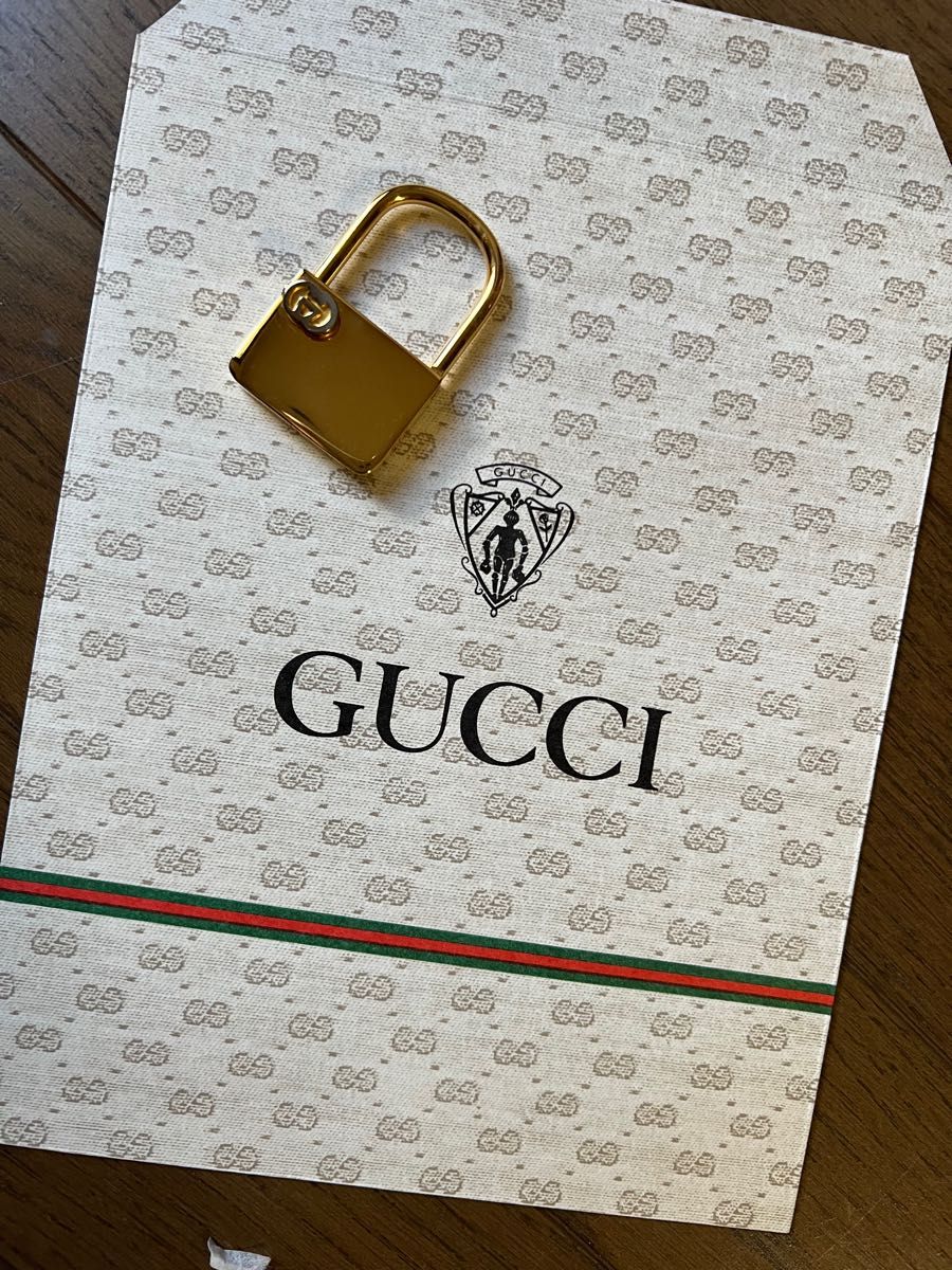 現品限り一斉値下げ！】 グッチ GUCCI 未使用級・付属品完備